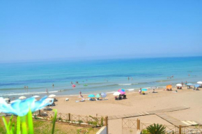 Beachfront Loft Apartment - Agios Gordios, Corfu
